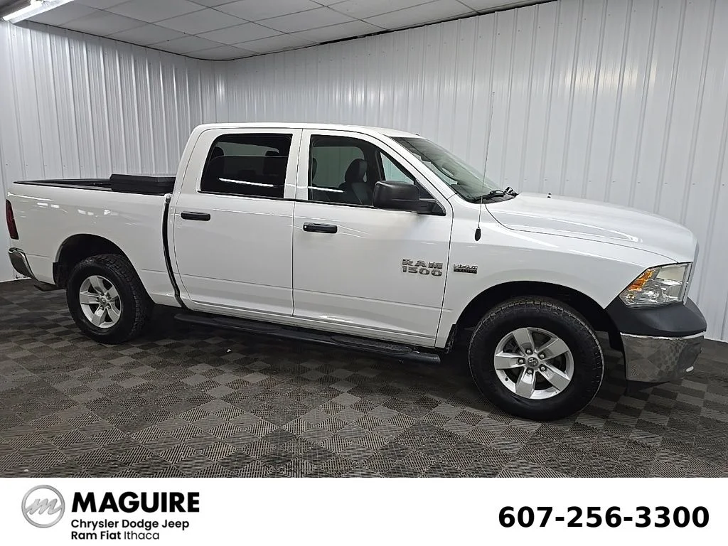 2016 RAM 1500 Tradesman 4x4 Crew Cab 5'7's photo