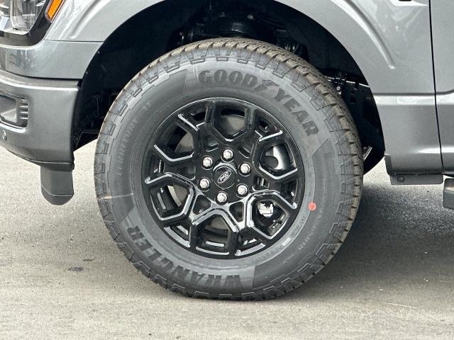 New 2026 Carbonized Gray Metallic Ford XLT image 51