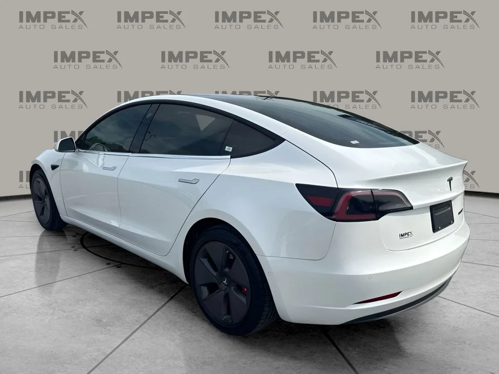 Used 2020 White Tesla Long Range image 3