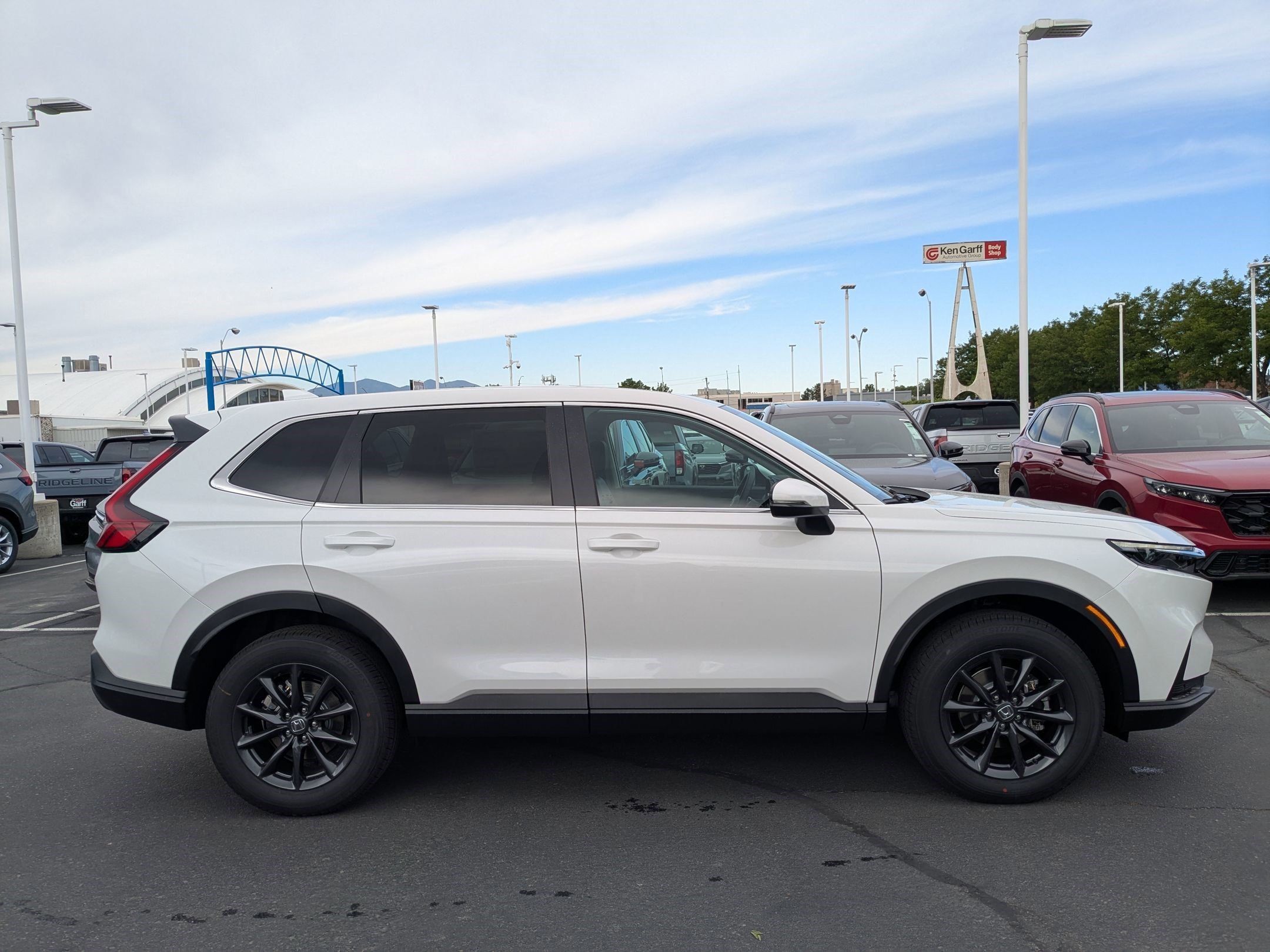 New 2026 Platinum White Pearl Honda EX-L image 2