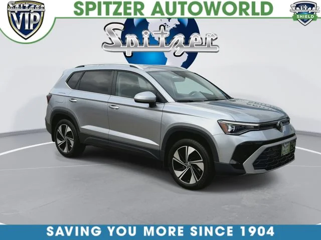 Used 2025 Silver Volkswagen 1.5T SE image 3