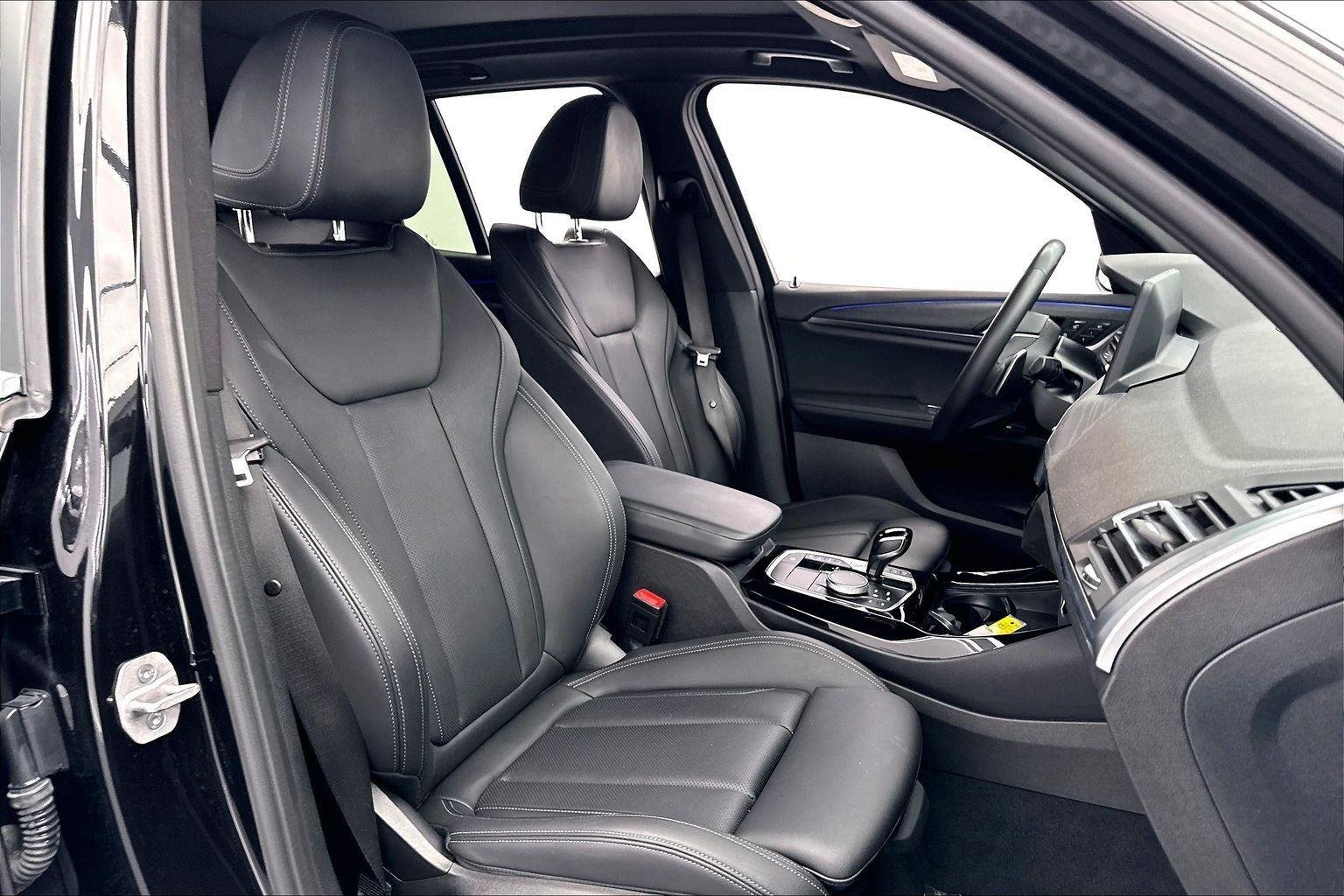 Certified Used 2024 Black Sapphire Metallic BMW xDrive30i image 30