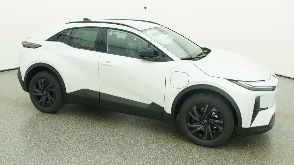New 2026 Wind Chill Pearl Toyota SE image 11