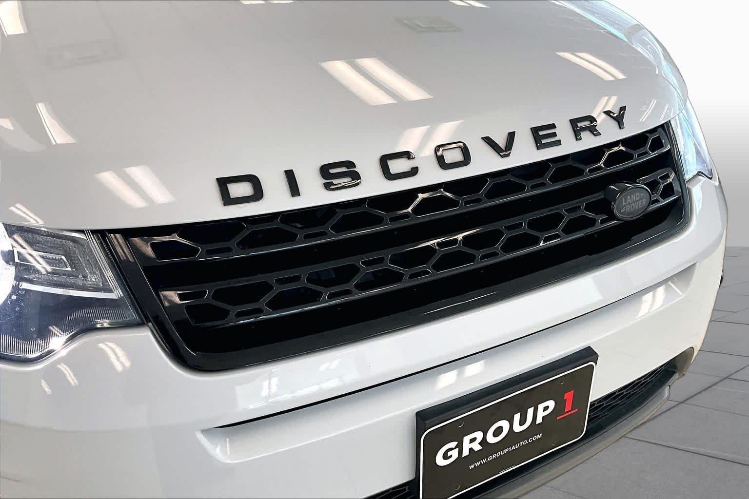 Used 2017 Fuji White Land Rover HSE image 28