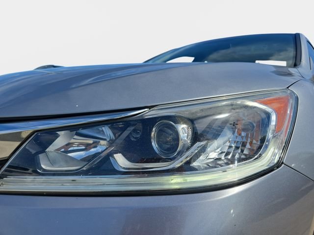 Used 2016  Honda EX-L image 34