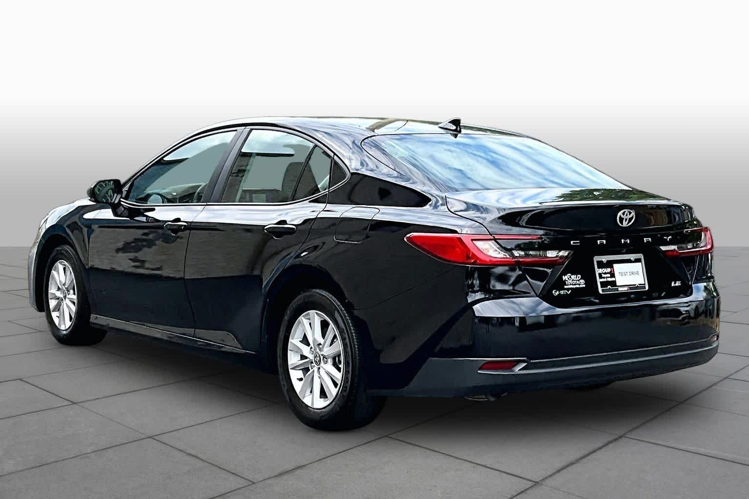 Used 2025 Midnight Black Metallic Toyota LE image 23