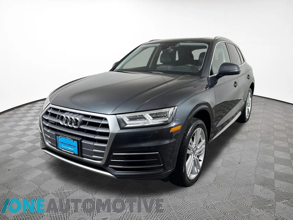 2018 Audi Q5 2.0T quattro S tronic Premium Plus's photo