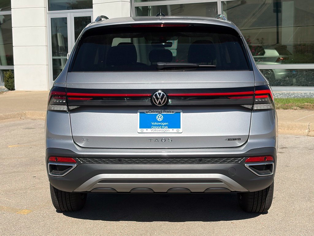 New 2026 Pyrite Silver Metallic Volkswagen 1.5T SE image 9