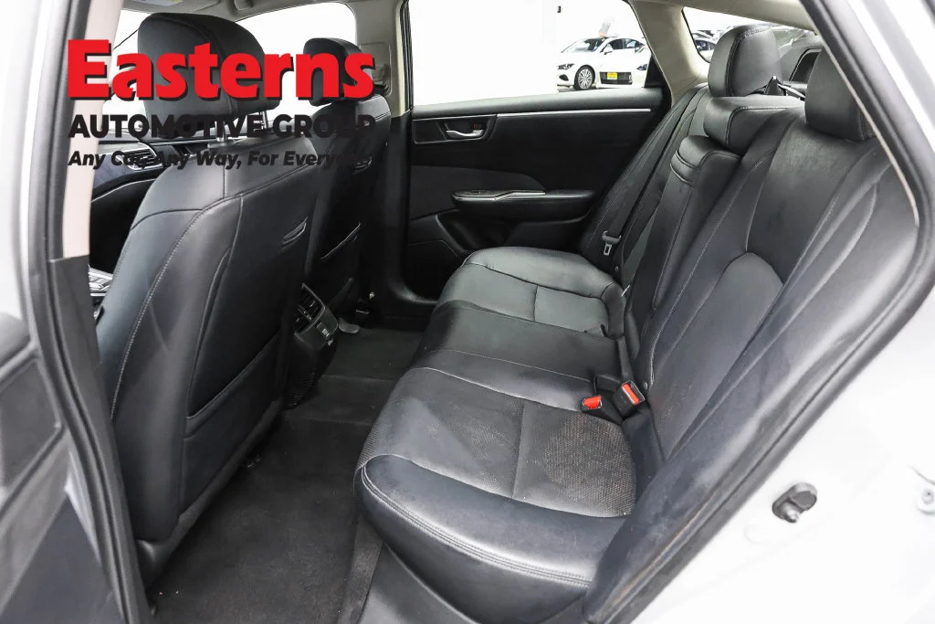 Used 2018 Silver Honda Touring image 21