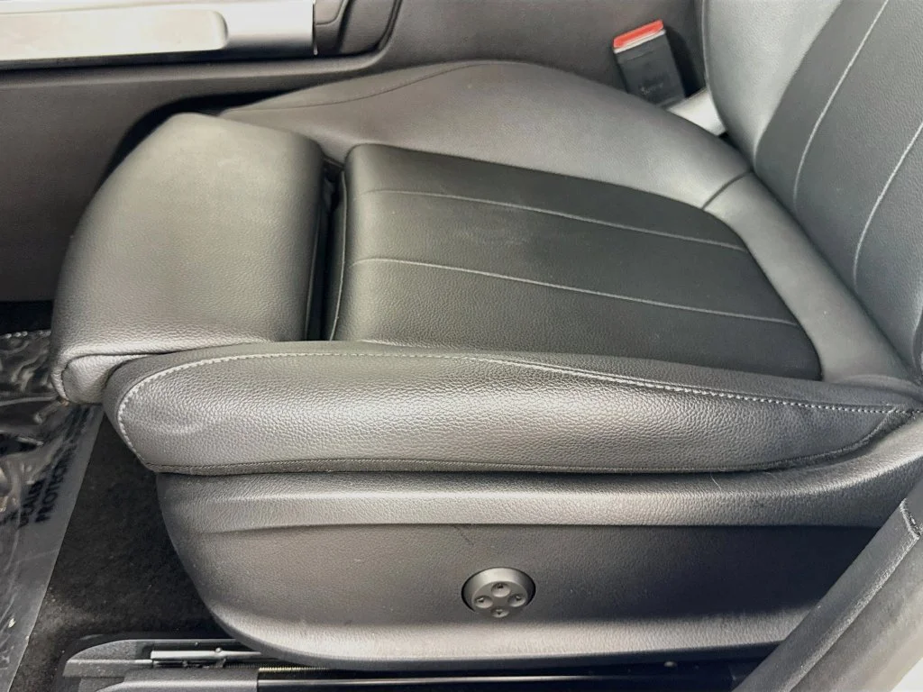 Used 2023 White Mercedes-Benz 300 image 20