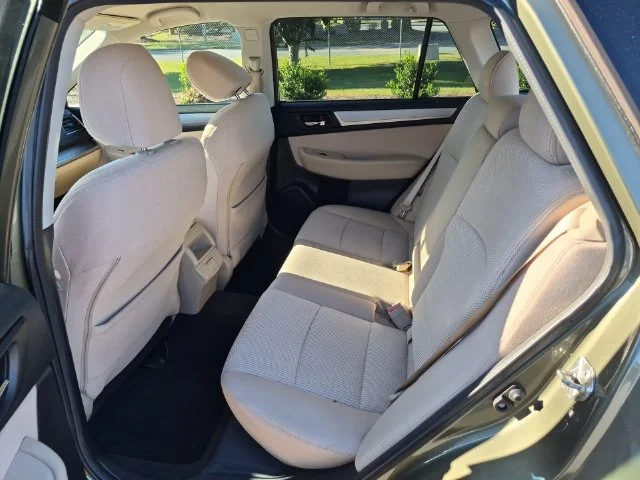 Used 2019 Green Subaru 2.5i Premium image 27