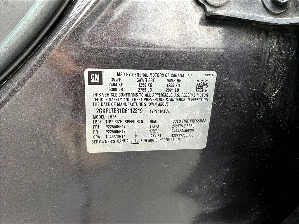 Used 2016 Silver GMC SLE-2 image 18