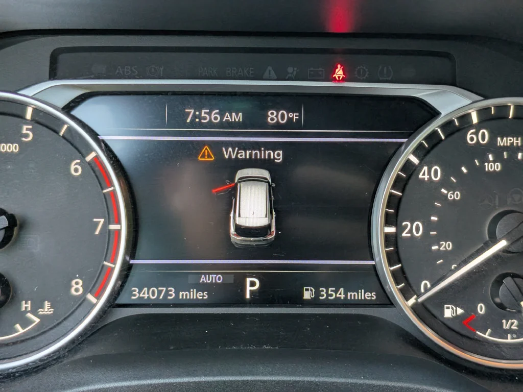 Used 2021 White Nissan SV image 35