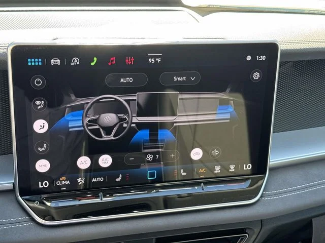 New 2026 Silver Volkswagen 2.0T SE image 21