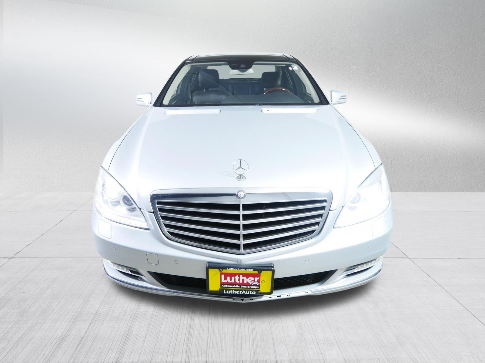 Used 2013 Mercedes-Benz S-Class S550 with VIN WDDNG9EB1DA511724 for sale in Golden Valley, MN