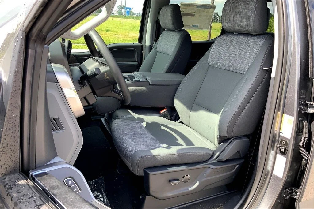 New 2026 Carbonized Gray Metallic Ford  image 16