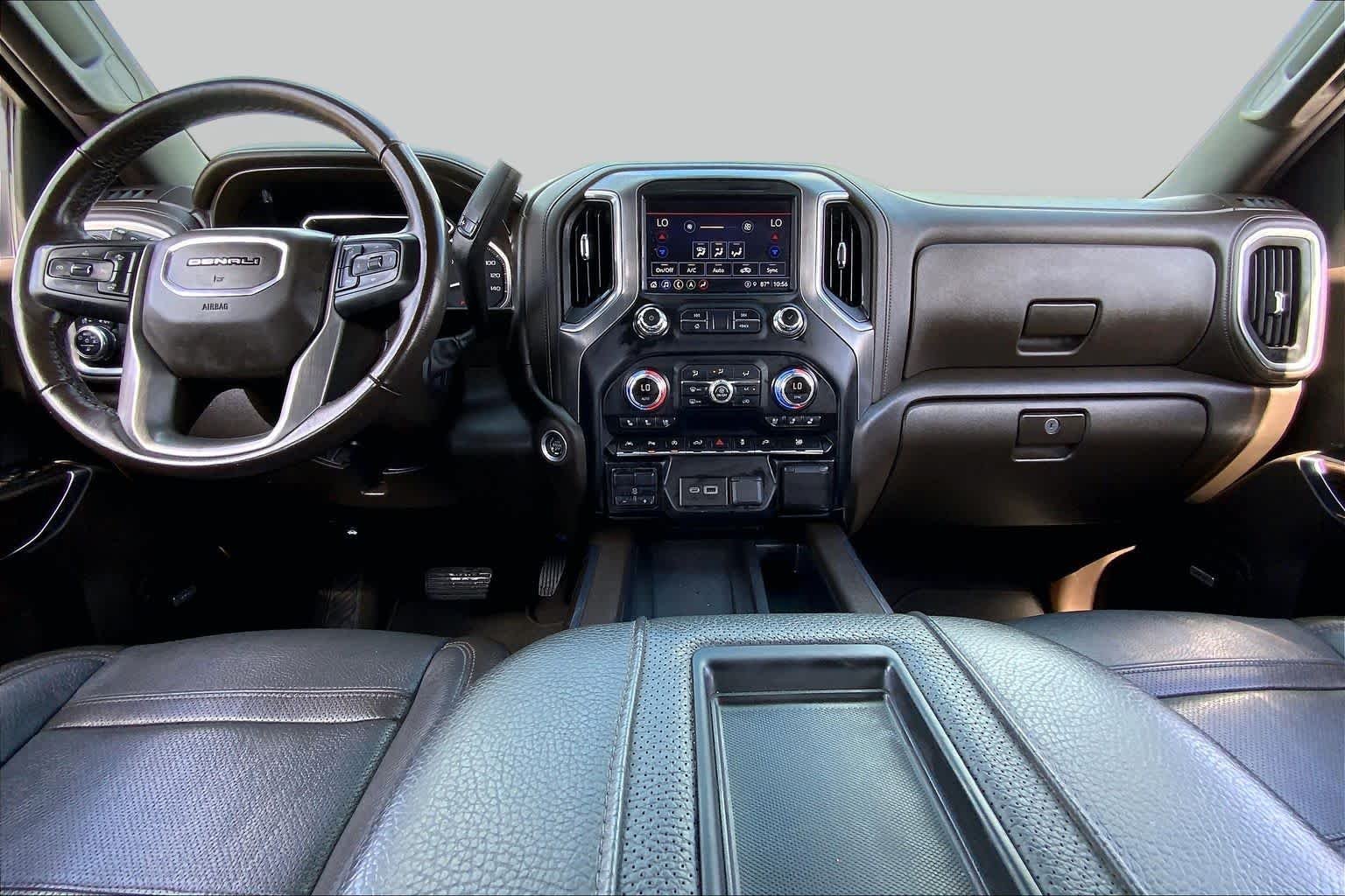 Used 2021 White Frost Tricoat GMC Denali image 15