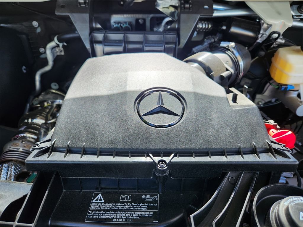 New 2026 Stone Grey Mercedes-Benz CARGO image 19