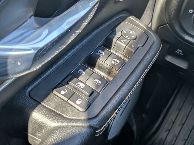 Used 2025 Black Ram Laramie image 23