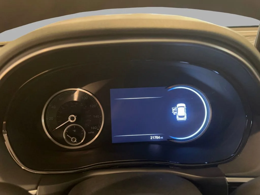 2025 GENESIS GV70 Standard - Photo 24