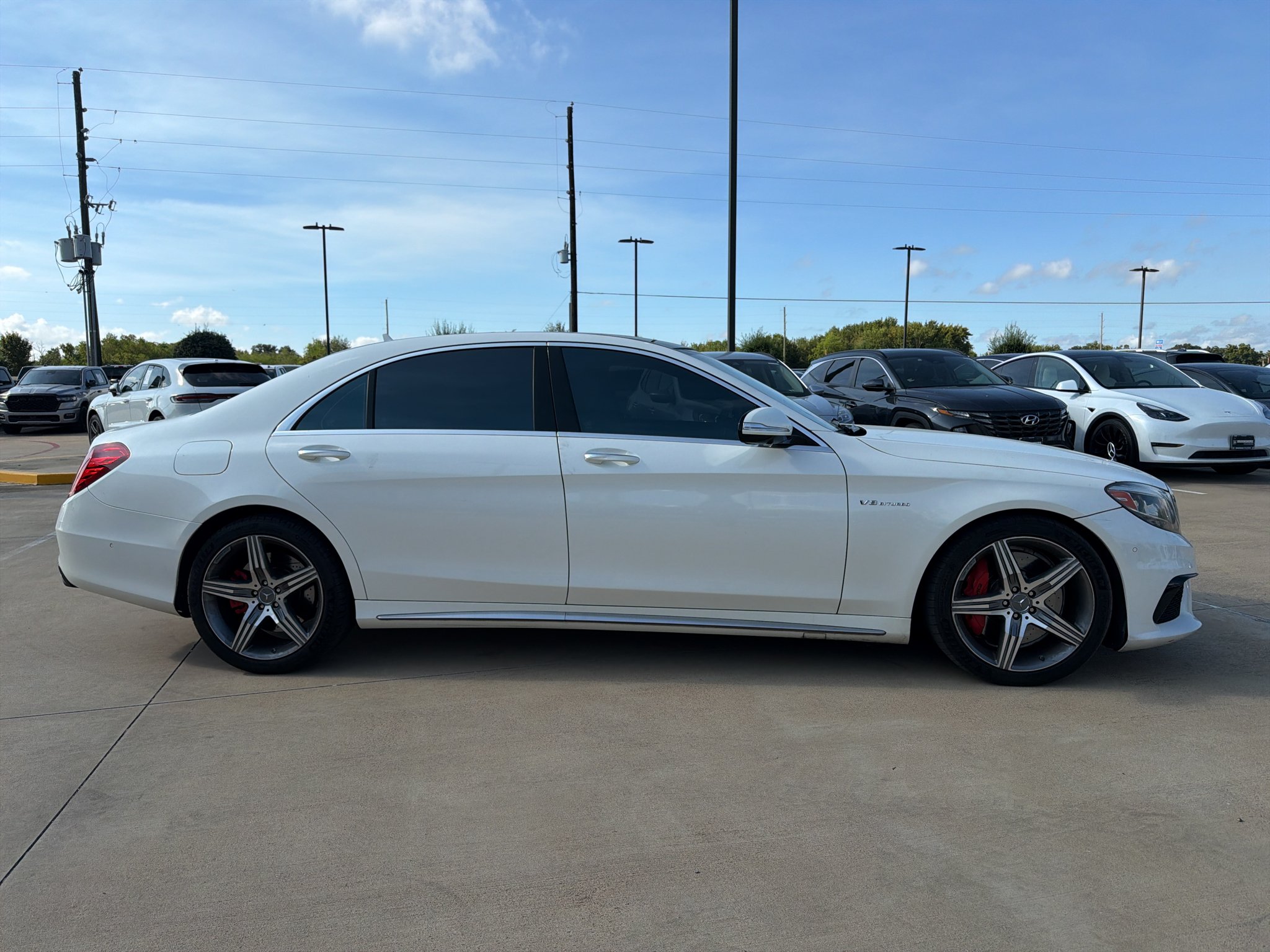 Used 2015 designo Diamond White Mercedes-Benz S63 AMG® image 5