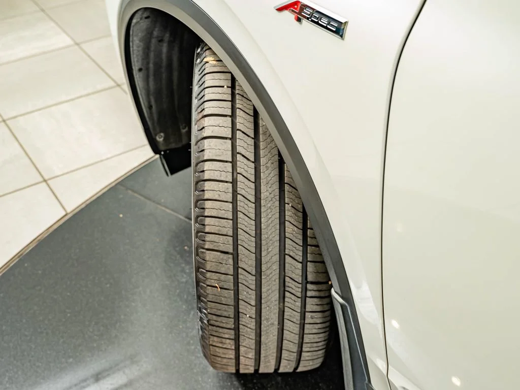 Used 2022 Platinum White Pearl Acura A-Spec image 46