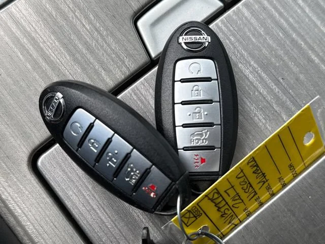 Used 2017 Gun Metallic Nissan Platinum image 33
