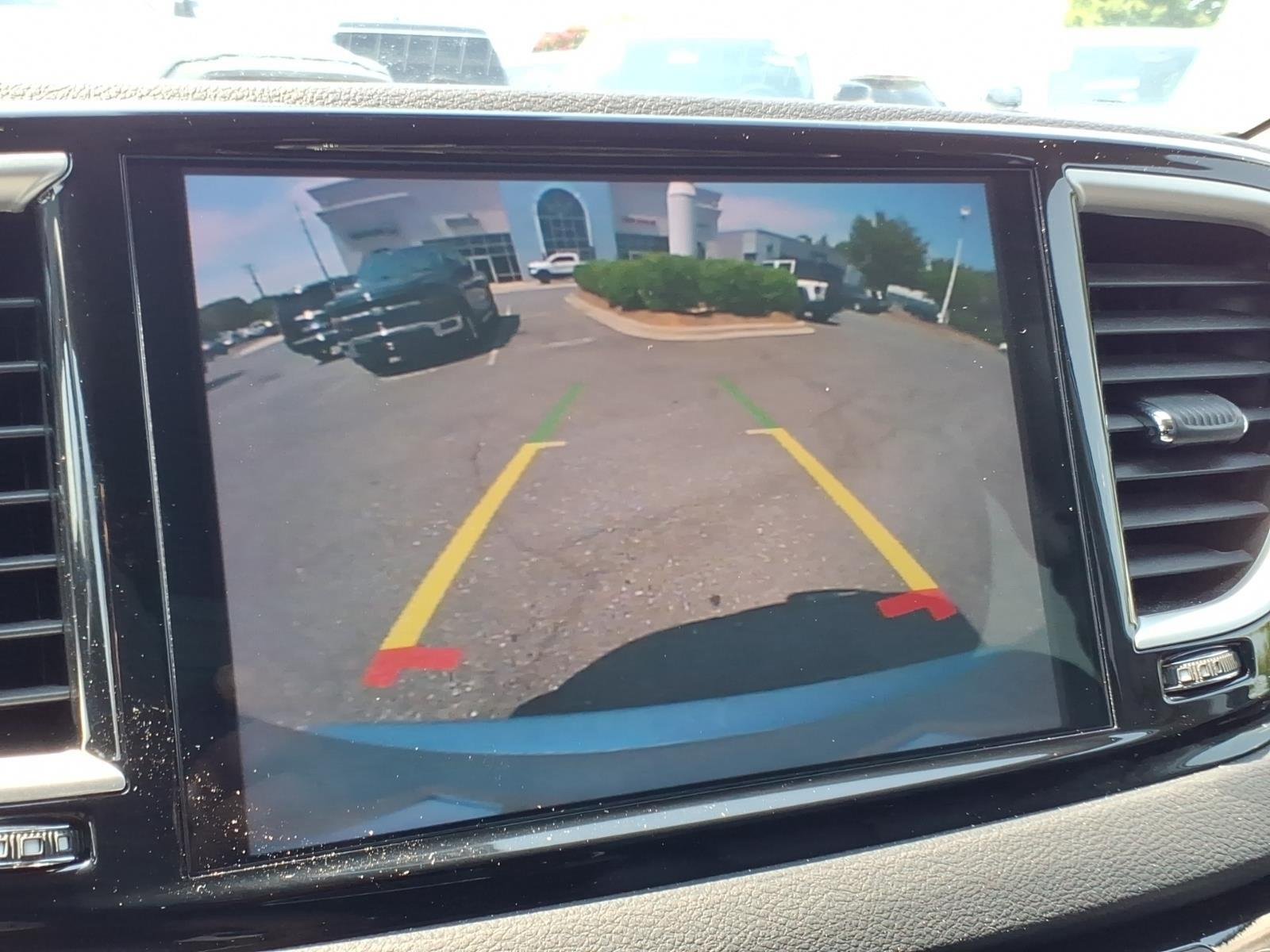 Used 2024 Silver Mist Clearcoat Chrysler Touring L image 4