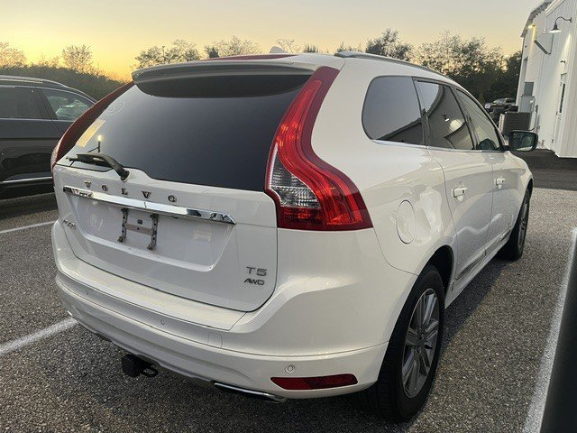 Used 2017 Ice White Volvo Inscription image 3