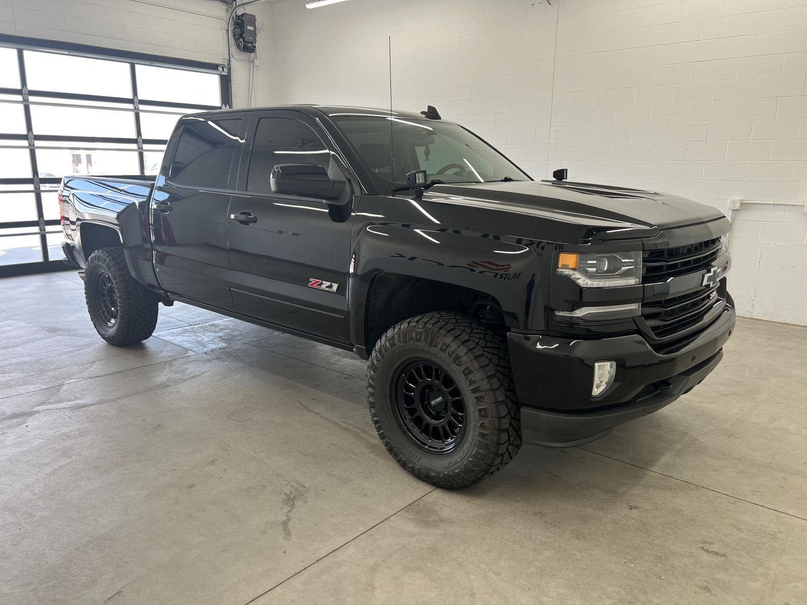 2018 Chevrolet Silverado 1500 LTZ - Photo 12
