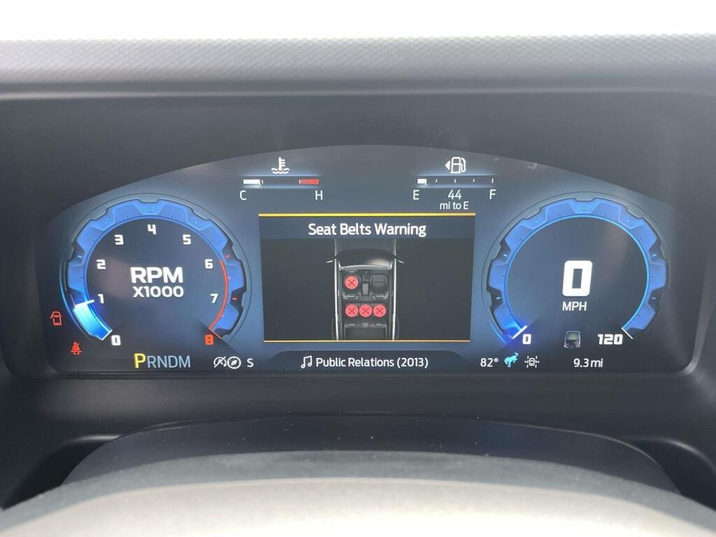 New 2025 Azure Gray Metallic Tri-Coat Ford Badlands image 3