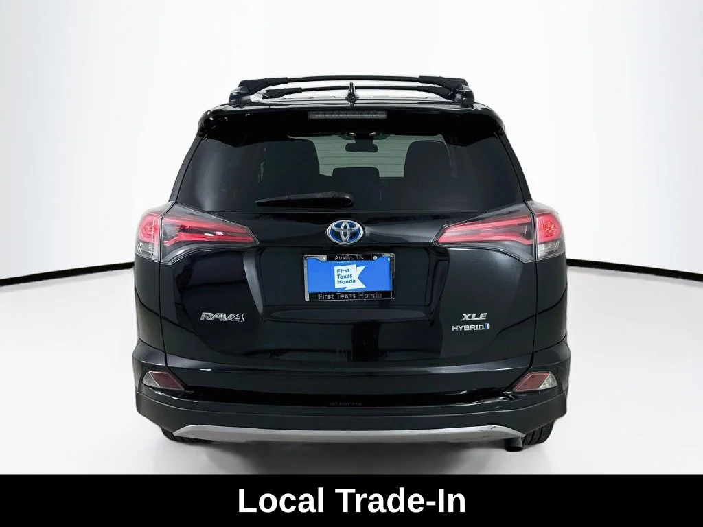 Used 2018 Black Sand Pearl Toyota XLE image 7