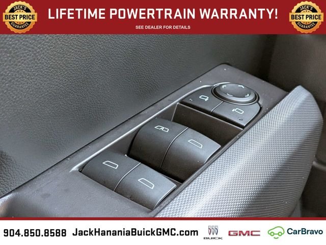 Used 2025 White Chevrolet Trail Boss image 28