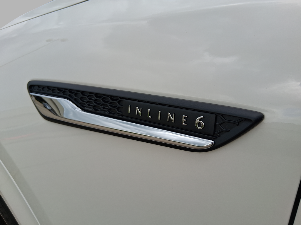 New 2026 Rhodium White Premium Mazda 3.3 Turbo S Premium Plus image 29