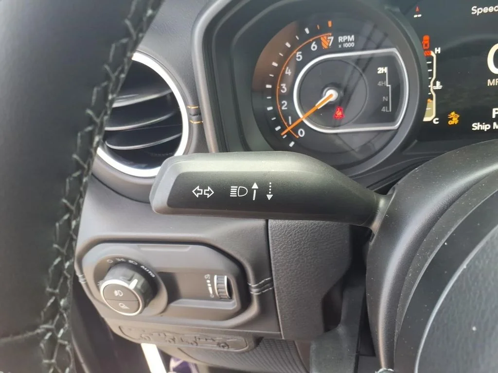New 2026 Reign Exterior Paint Jeep Sahara image 19