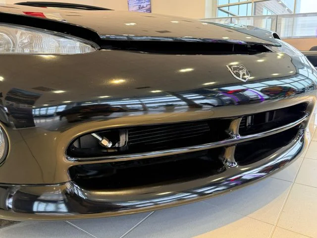 Used 1994 Black Dodge RT/10 image 10