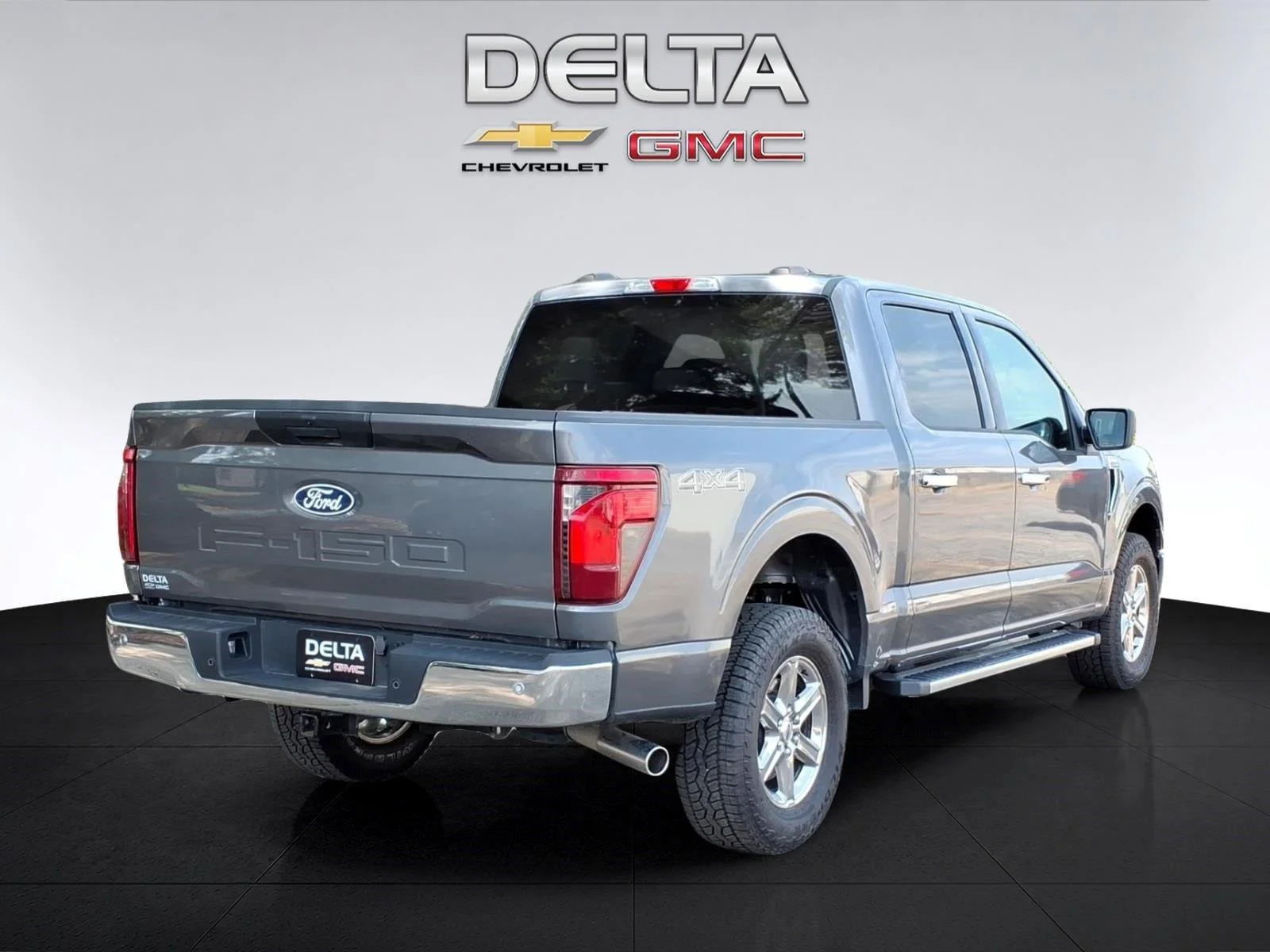 Used 2025  Ford XLT image 5