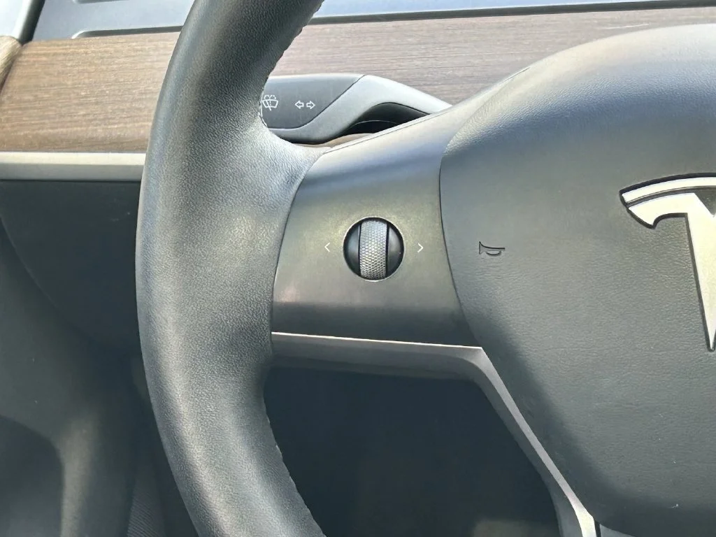 Used 2023 Solid Black Tesla Base image 19