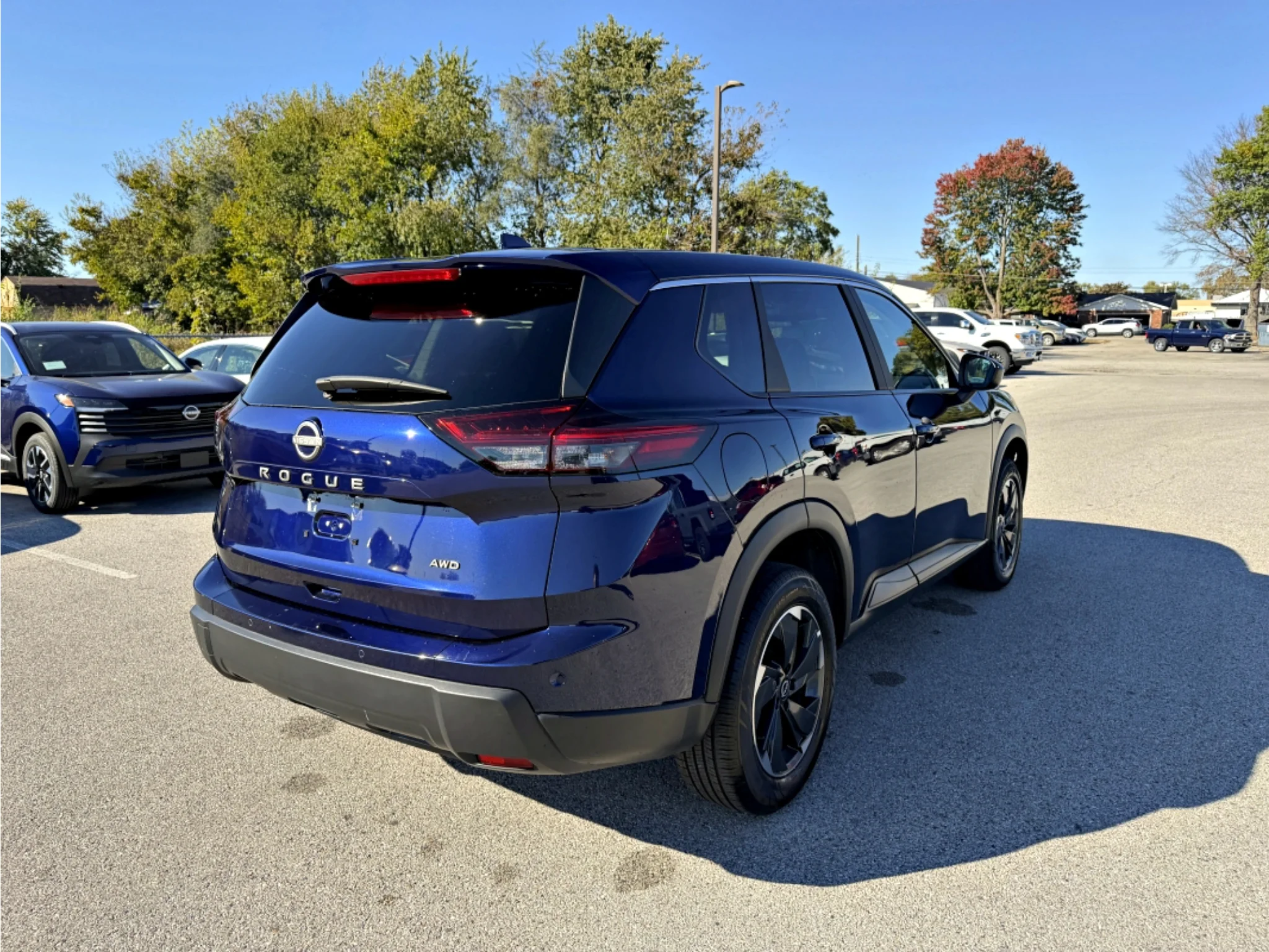Used 2026 Deep Ocean Blue Pearl Nissan SV image 23