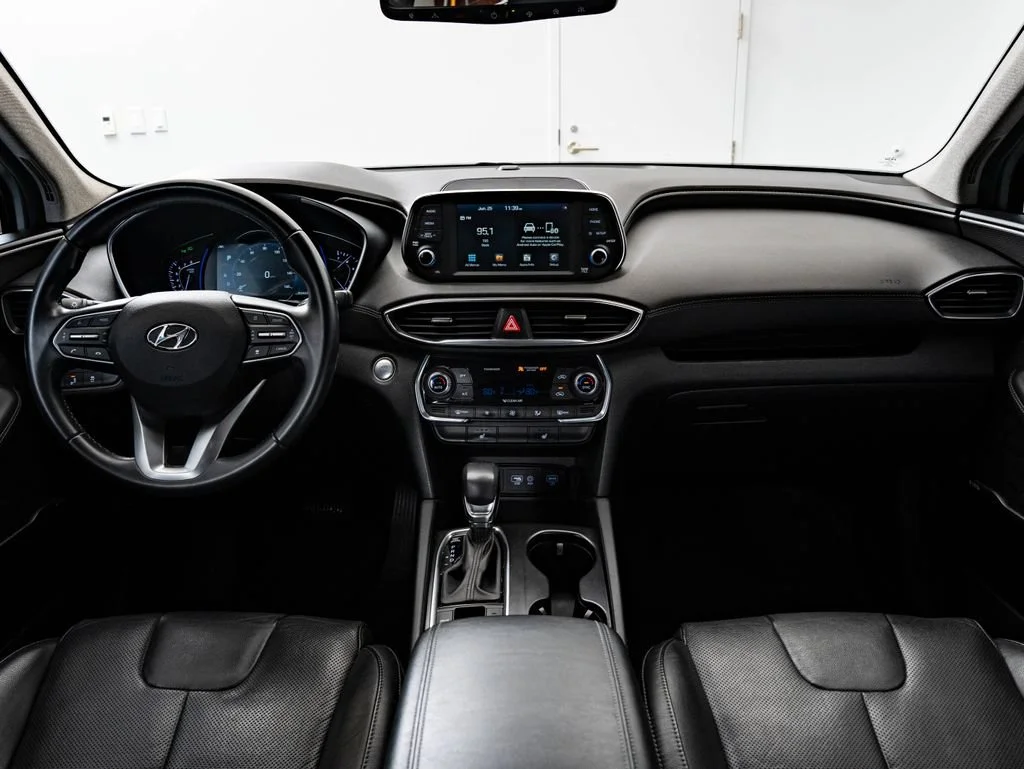 Used 2020 Shimmering Silver Pearl Hyundai SEL image 35