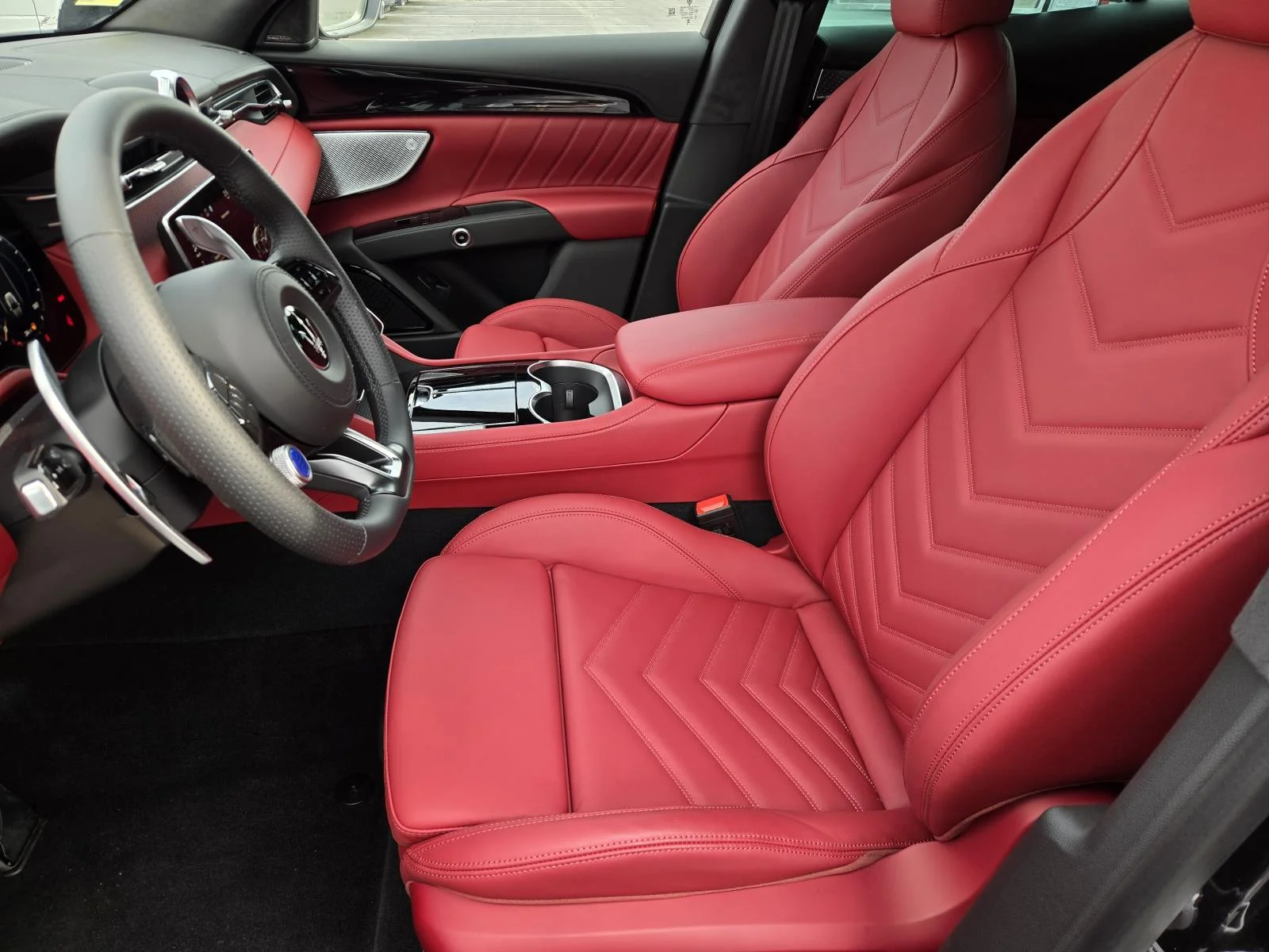 2026 Maserati Grecale Modena V6 - Photo 20