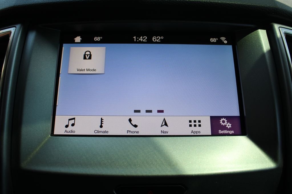 Used 2019 Gray Ford XLT image 37
