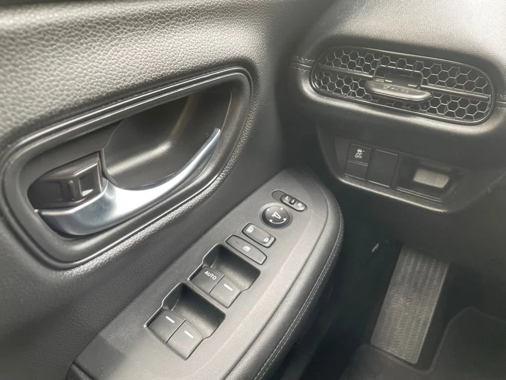 2023 Honda HR-V LX - Photo 33