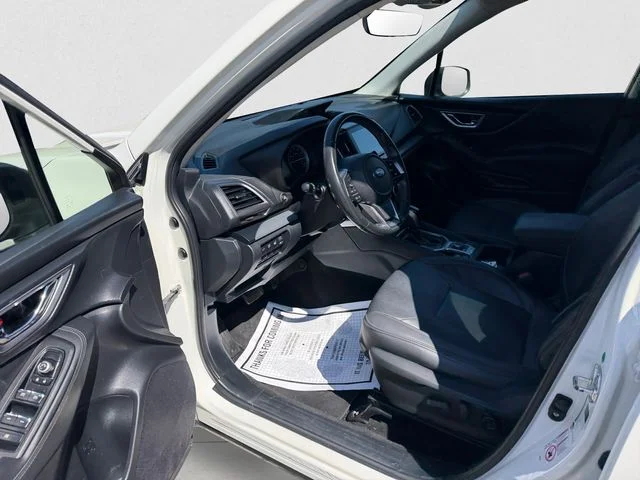 Used 2019 Crystal White Pearl Subaru Limited image 15