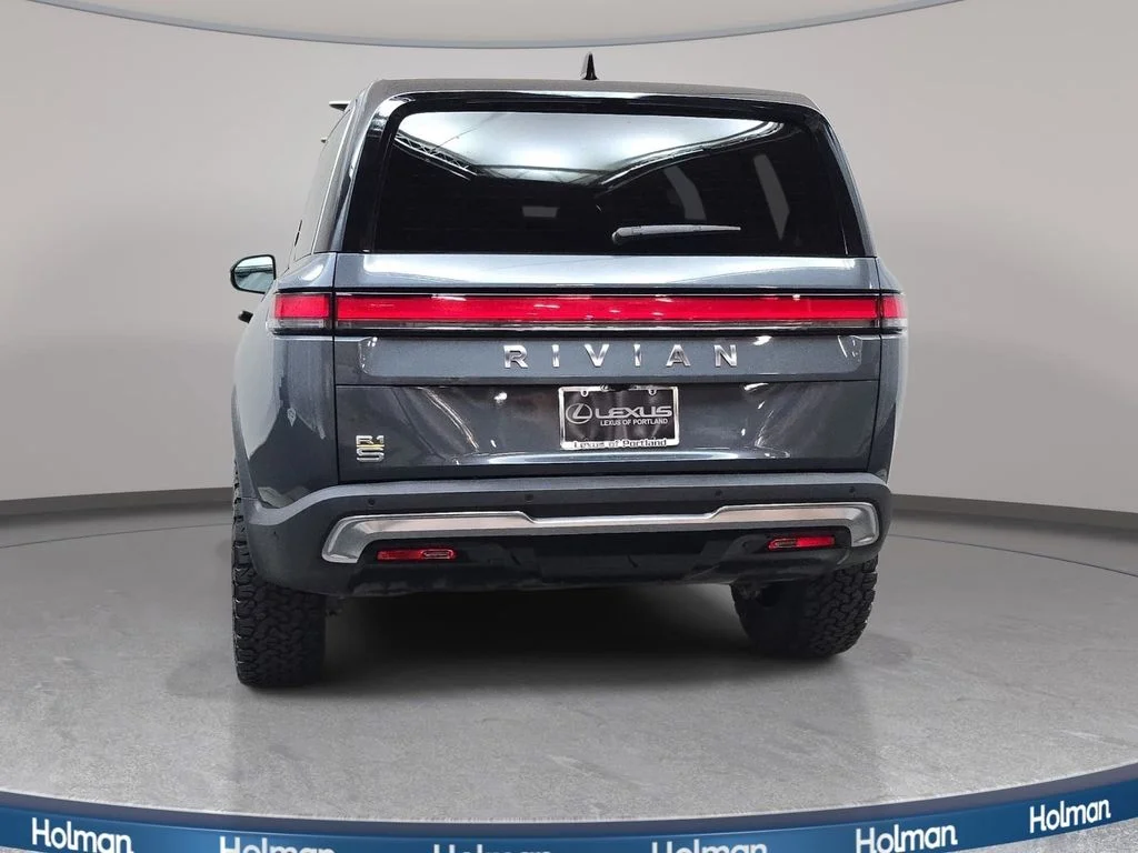 Used 2023 Gray Rivian Adventure image 7