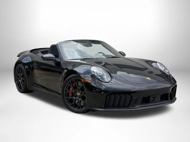 2025 Porsche 911 Carrera 4 GTS Cabriolet