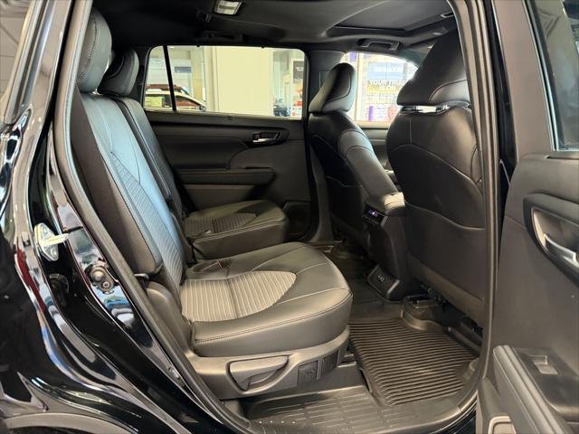 Certified Used 2025 ATTITUDE BLACK MC. Toyota  image 39
