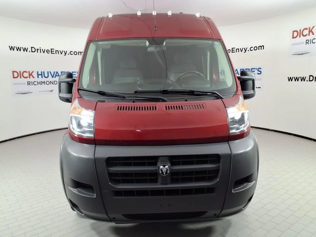Used 2015 Red Ram High Roof image 2