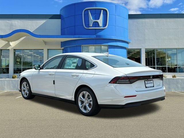 New 2026 Platinum White Pearl Honda LX image 6