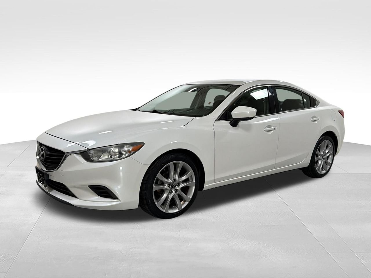 2017 Mazda EZ-6 i Touring Auto's photo